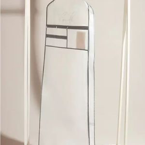 David’s Bridal Essential Garment Bag